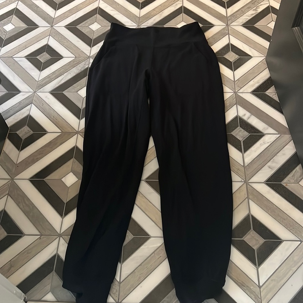 Size 6 align joggers! Worn twice!
